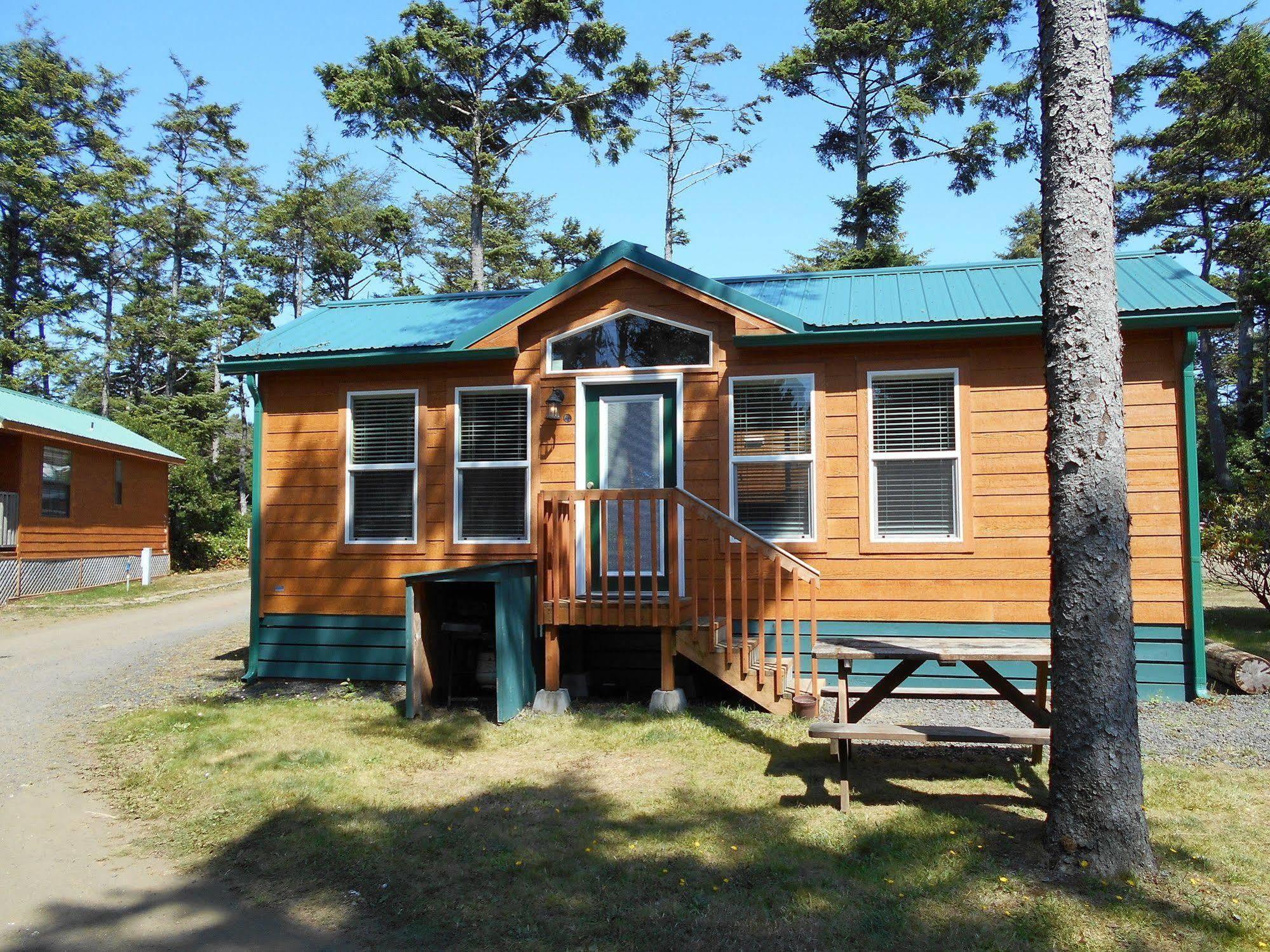 Whaler'S Rest Rv & Camping Resort Holiday Beach Exterior photo